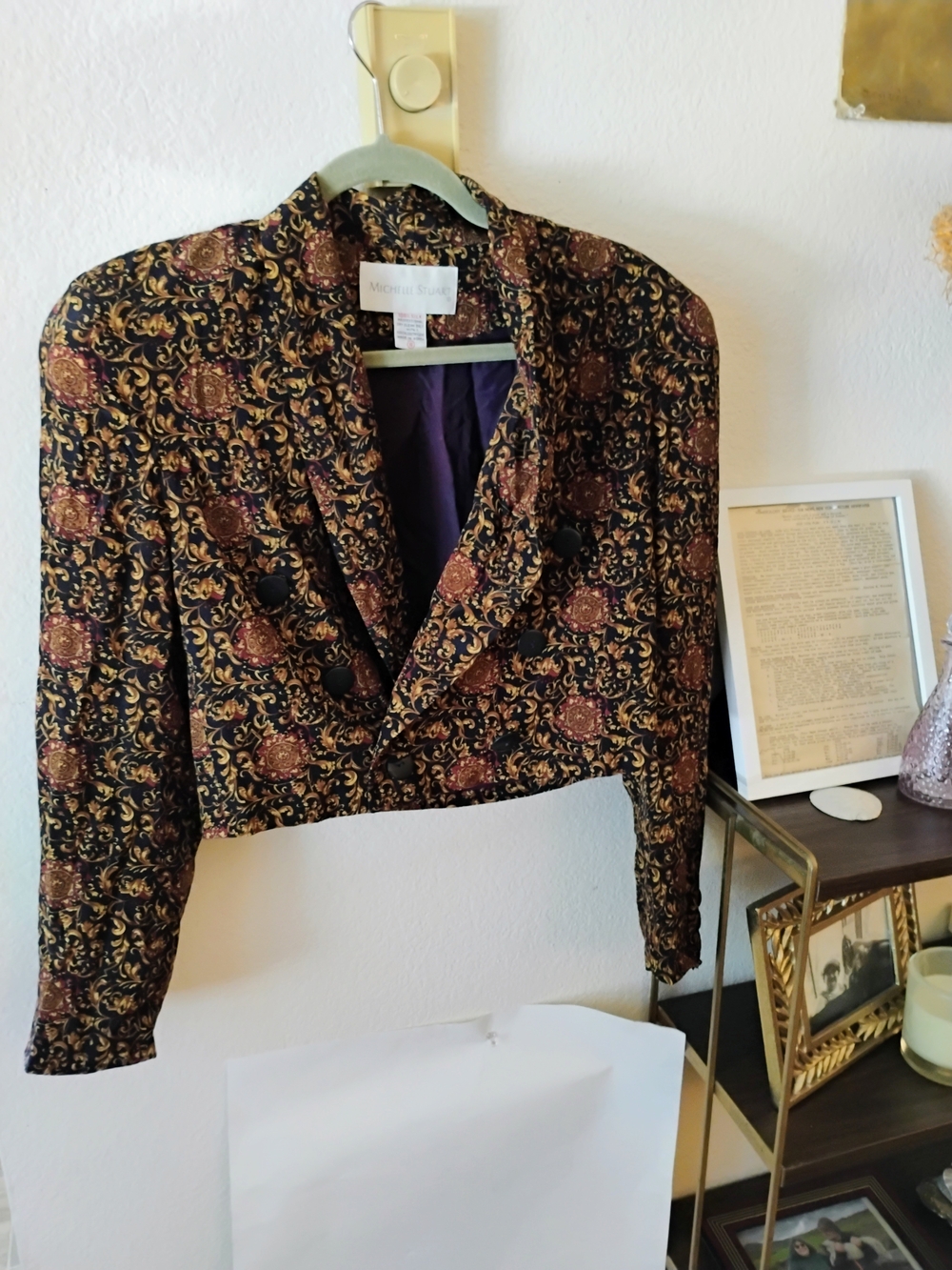 Vintage Michelle Stuart 100% Silk Cropped Blazer Jacket Baroque Medallion Size 8